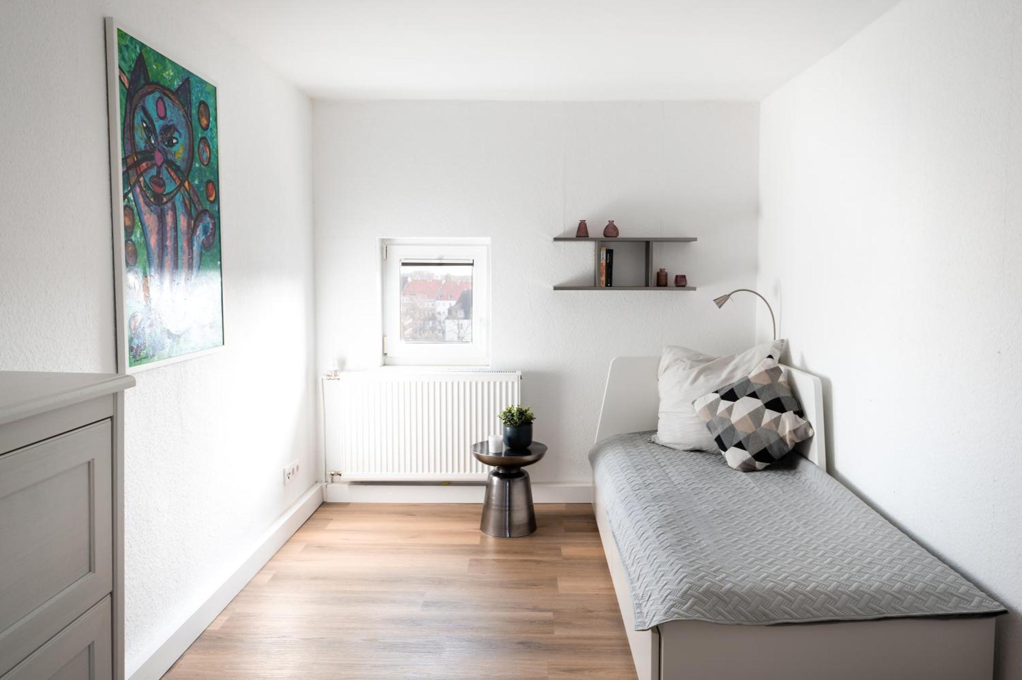 Eich-penthouse, Zentral Am Stadtwald Mit Ausblick Ueber Stadt, 24h Self Check-in, Netflix, Disneyplus Appartement Hannover